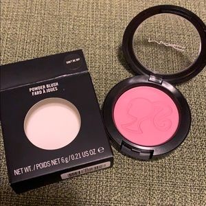 MAC BARBIE EDITION POWDER BLUSH